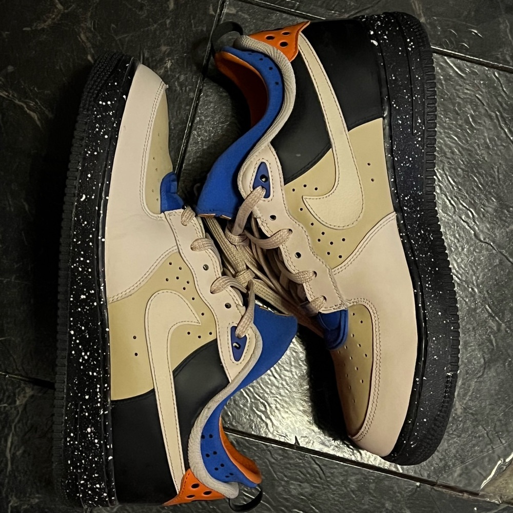 Mens sneakers